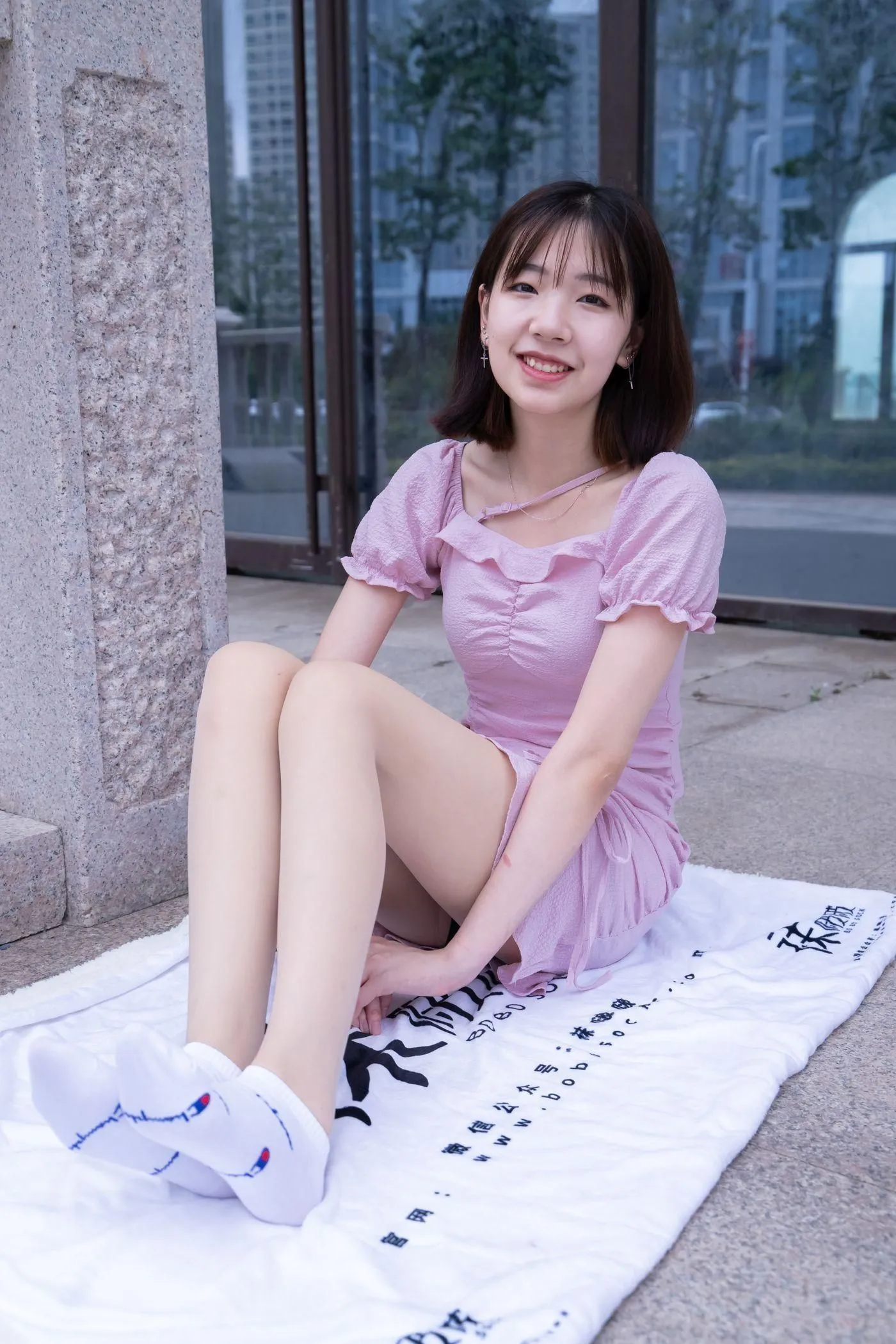 [BoBoSocks袜啵啵]NO.001 小甜豆-帆布鞋、白棉袜、肉丝 [138P]插图5